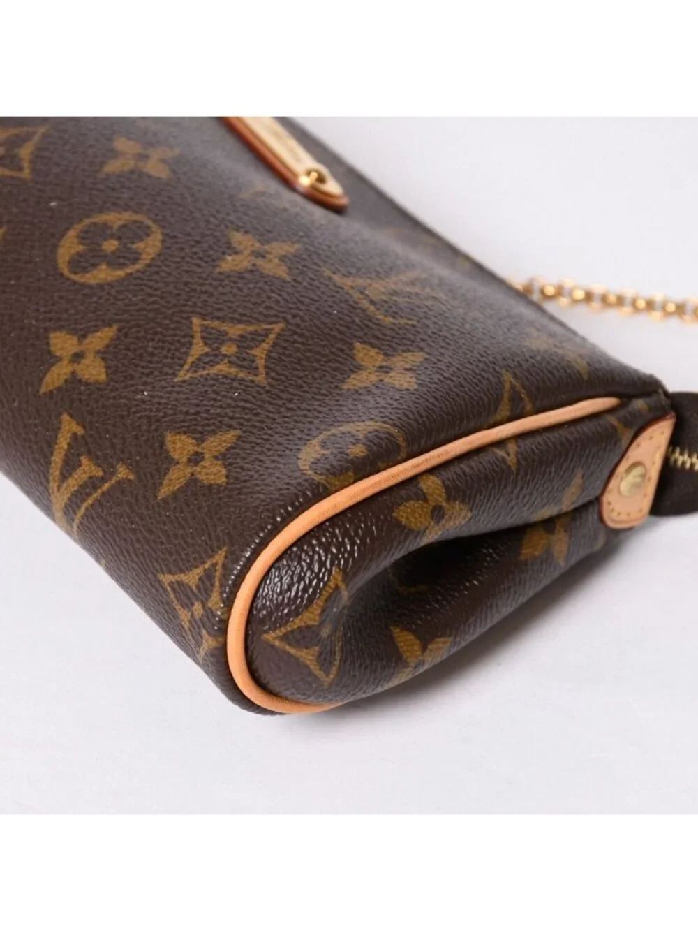 Louis Vuitton Pochette Monogram Brown Gold